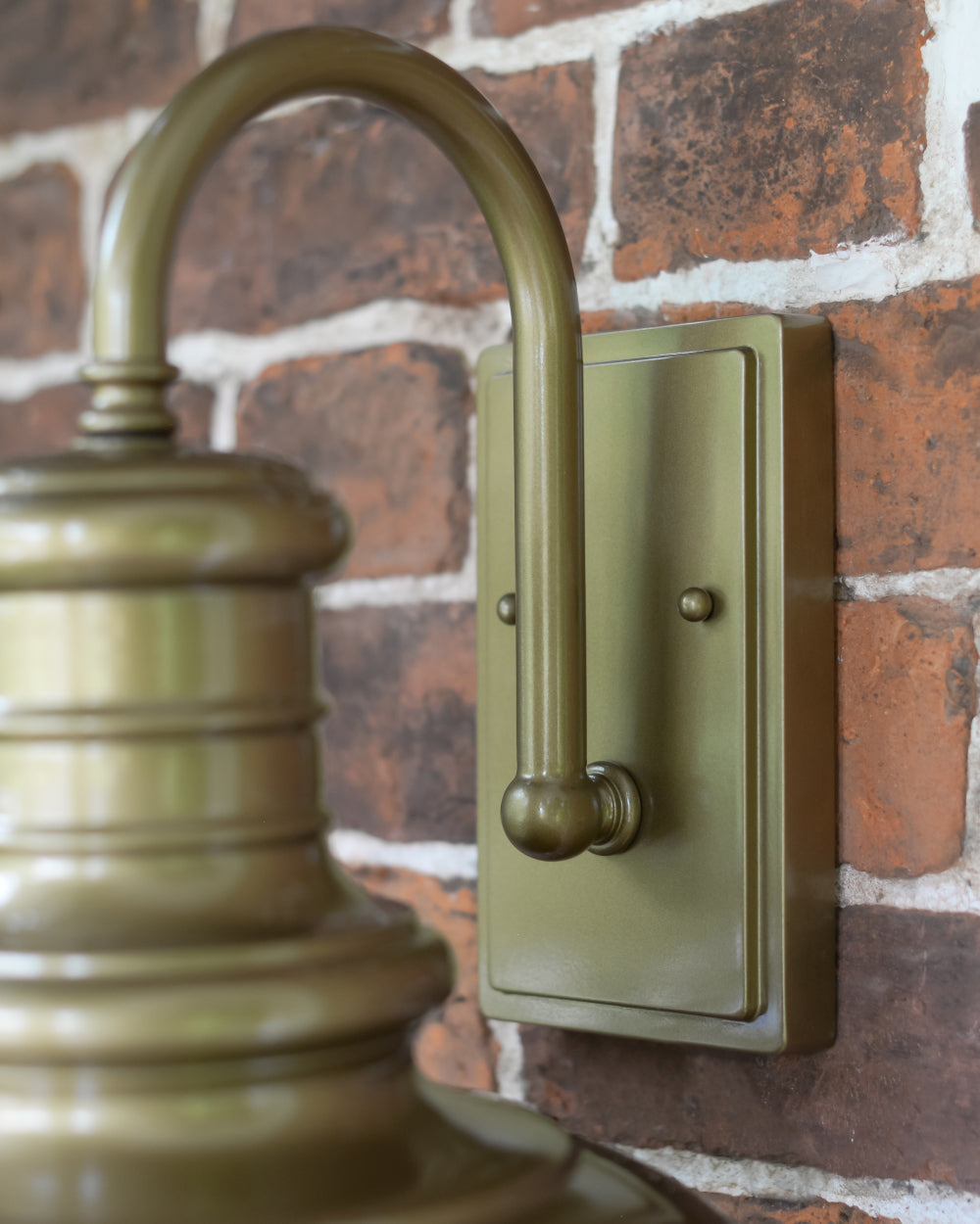 Gold top-fix wall bracket