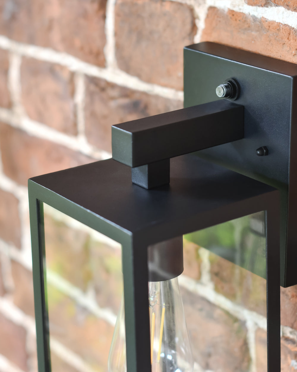 Black top-bracket 