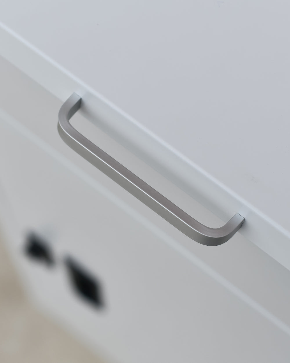 Steel parcel box