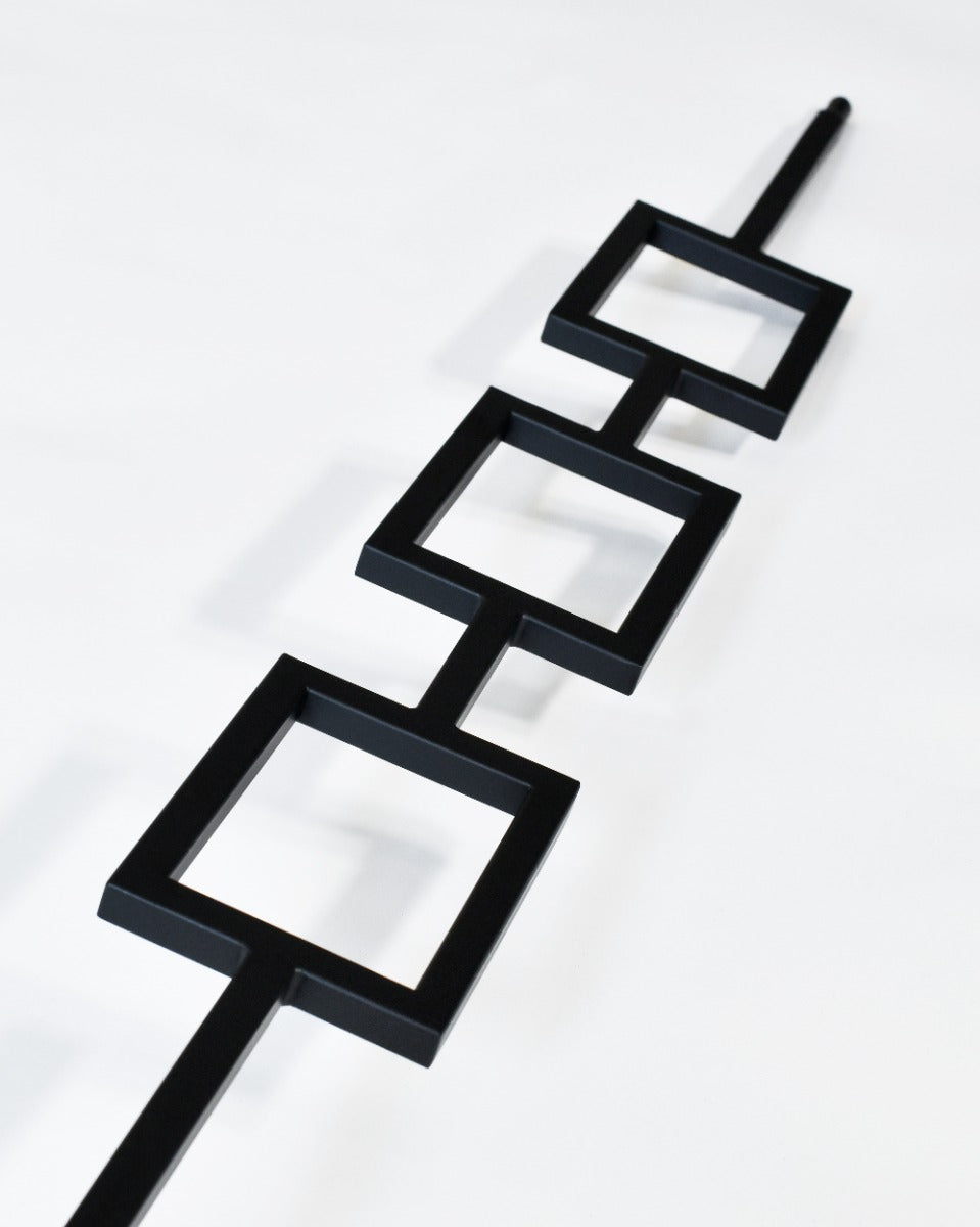 castellum_matte_black_straight_steel_stair_spindle1