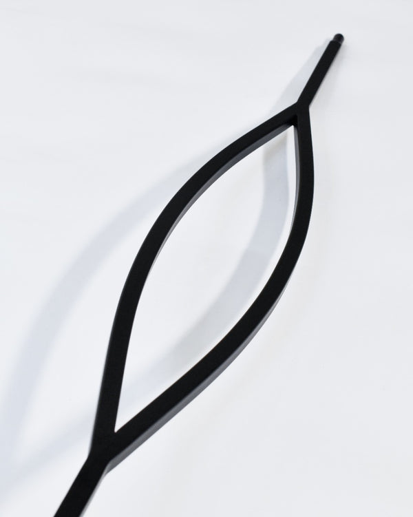 'Hedera' Matte Black Leaf Metal Stair Spindle