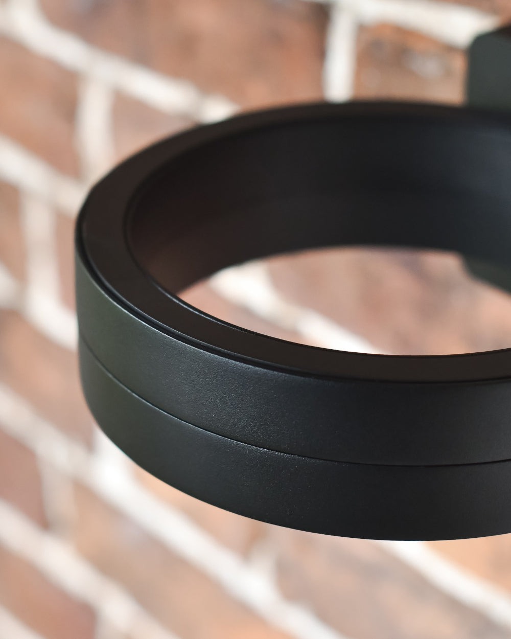 Circular LED light 
