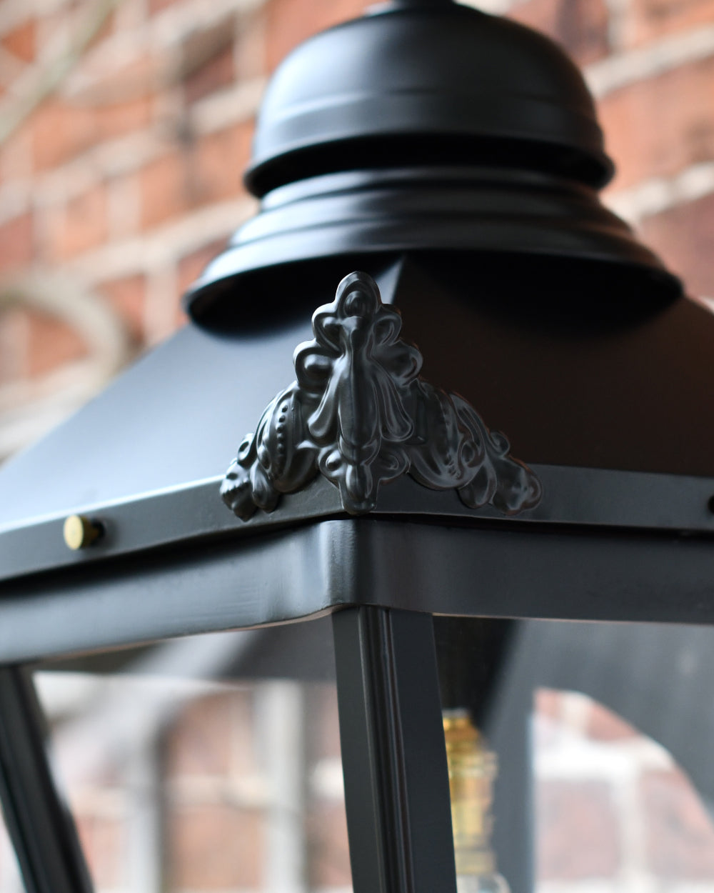 Intricate detailed edges 