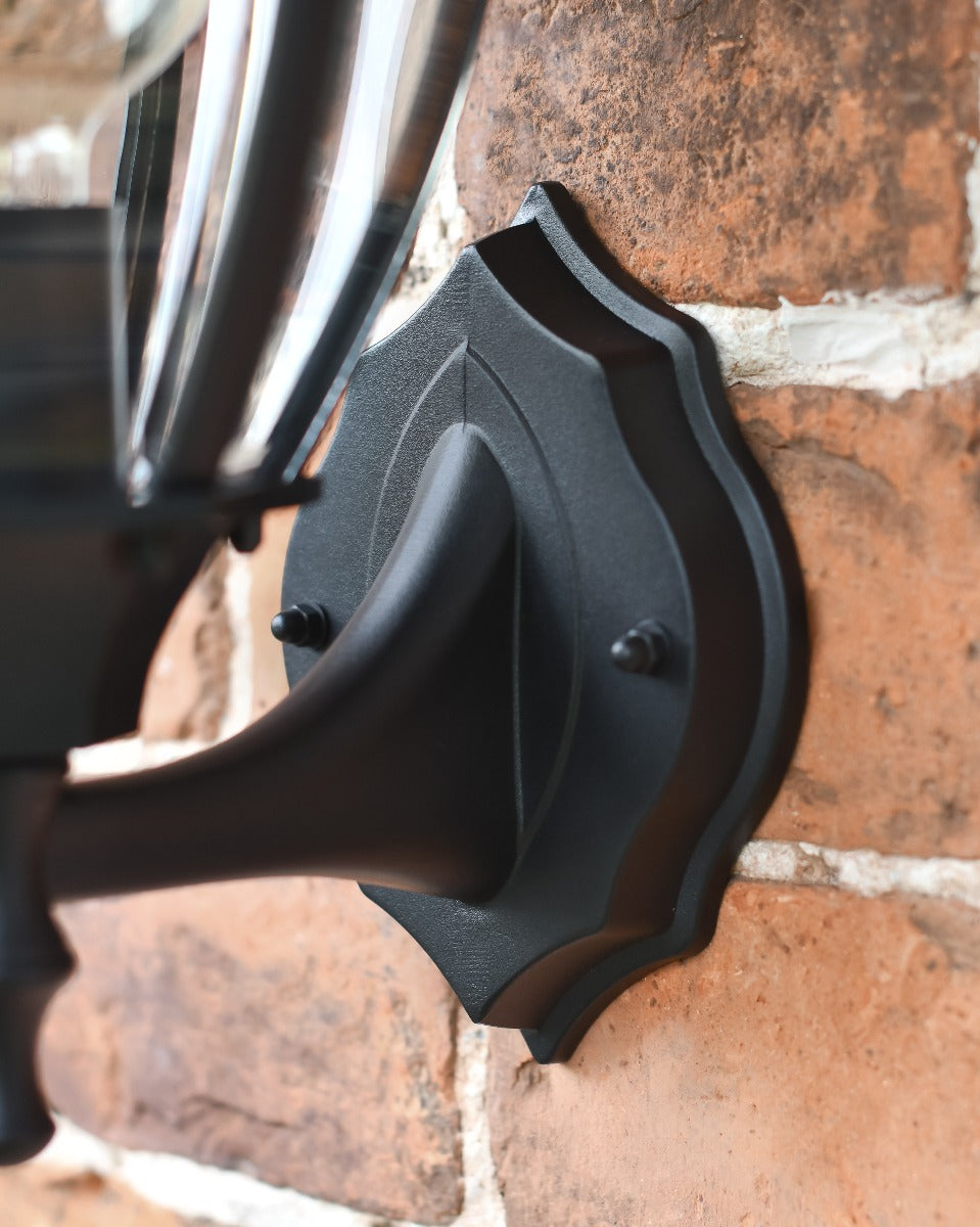 alderney wall light detail 3