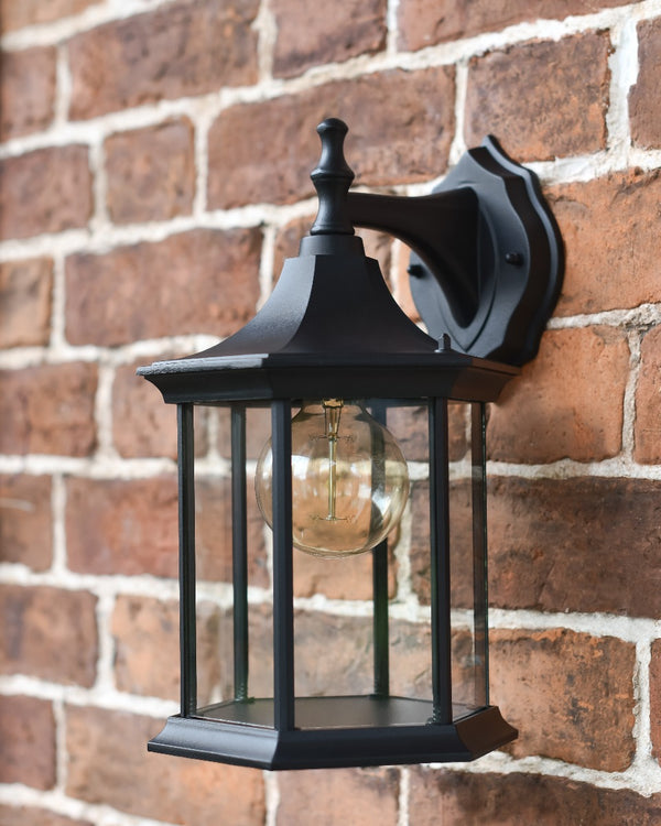 'Clarendon' Traditional Top Fix Wall Lantern