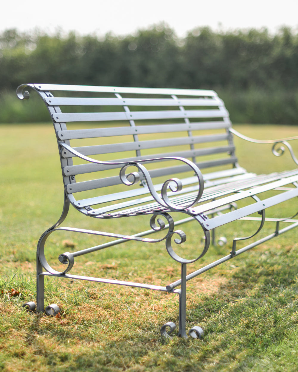Outdoor bench 