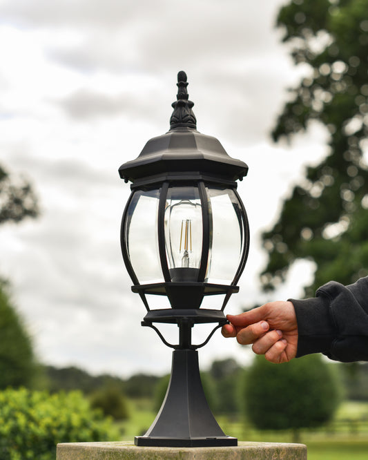 Black pillar light 