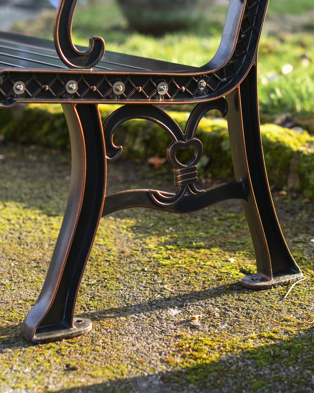 Aluminium outdoor bench