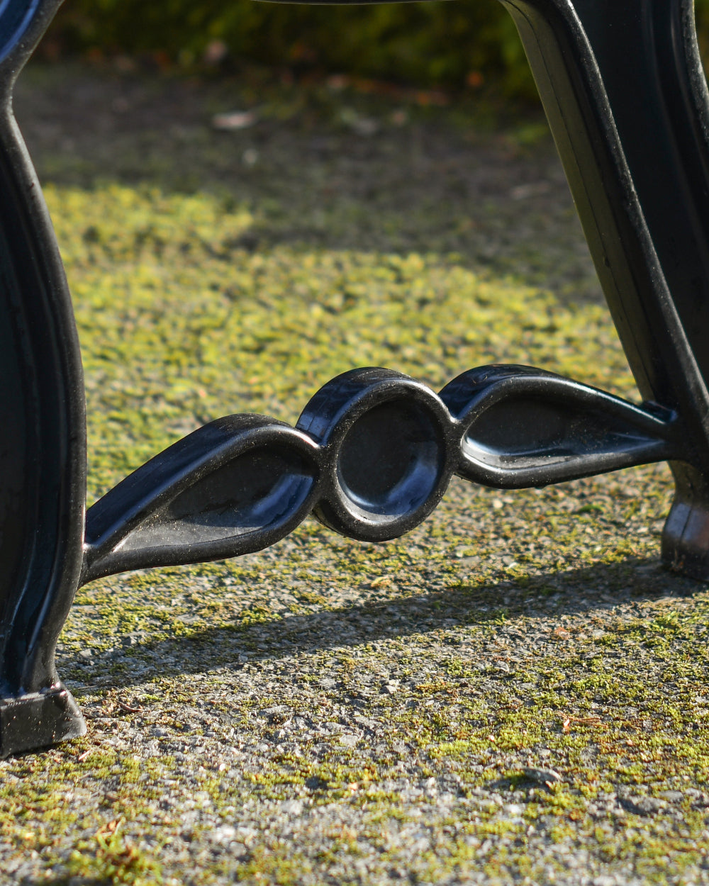 Black finishing on outdoor bench