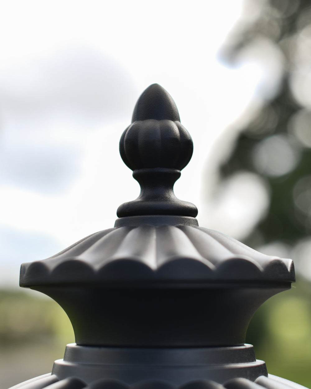 Intricate detailing on the roof