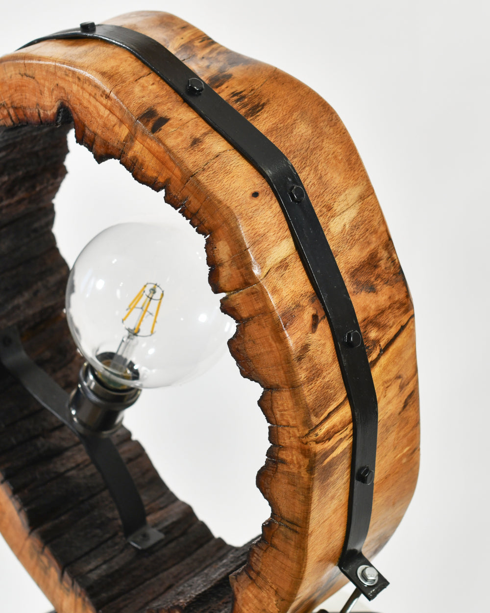 Black metal holder for table light