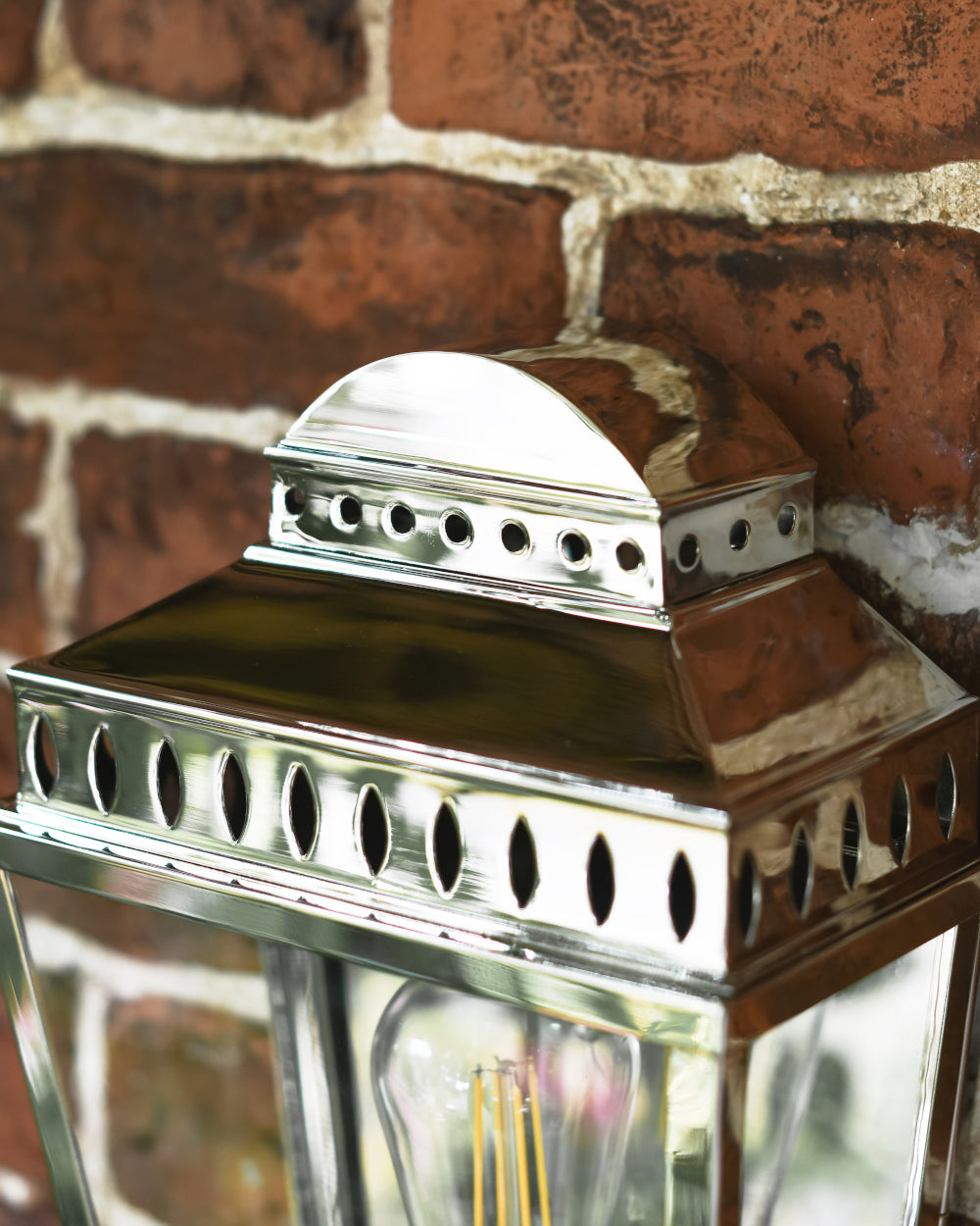Two-tier lantern roof