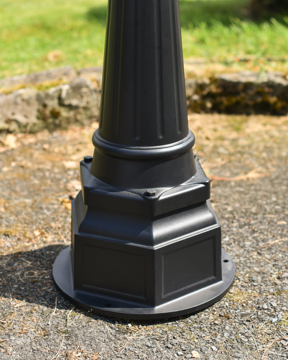 Matte-black fixing plate 