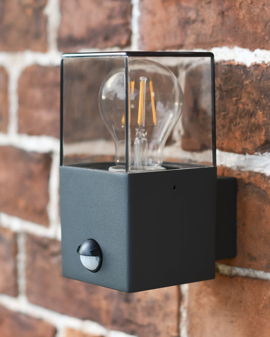 Modern wall light 