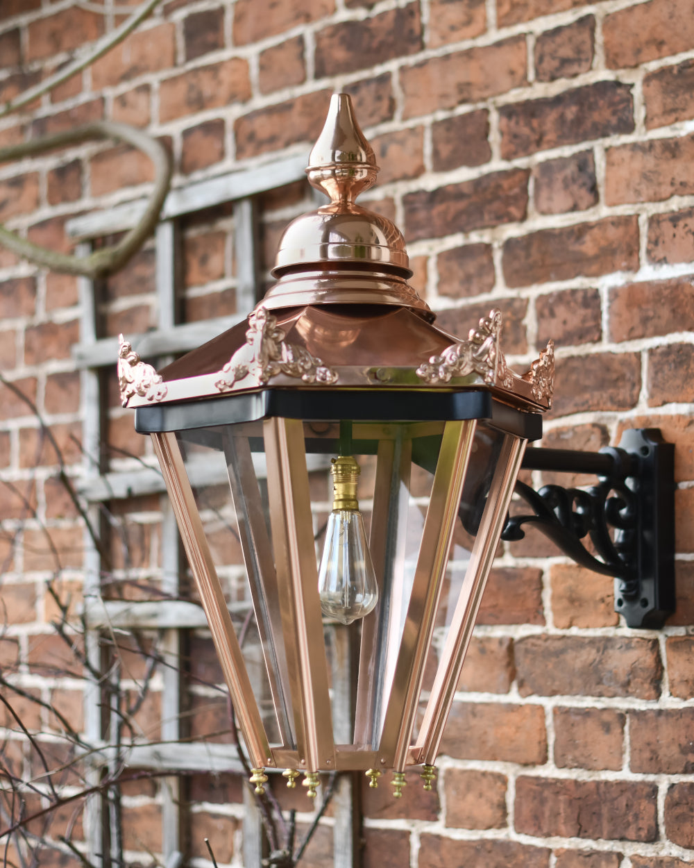 Hexagonal wall lantern