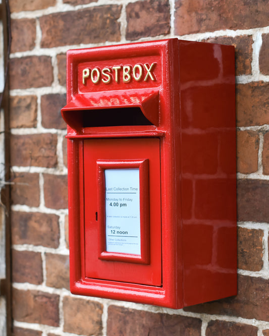 Traditional red post box 