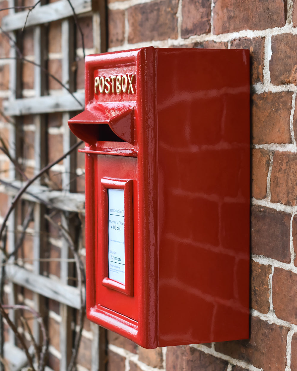 Large aperture post box 