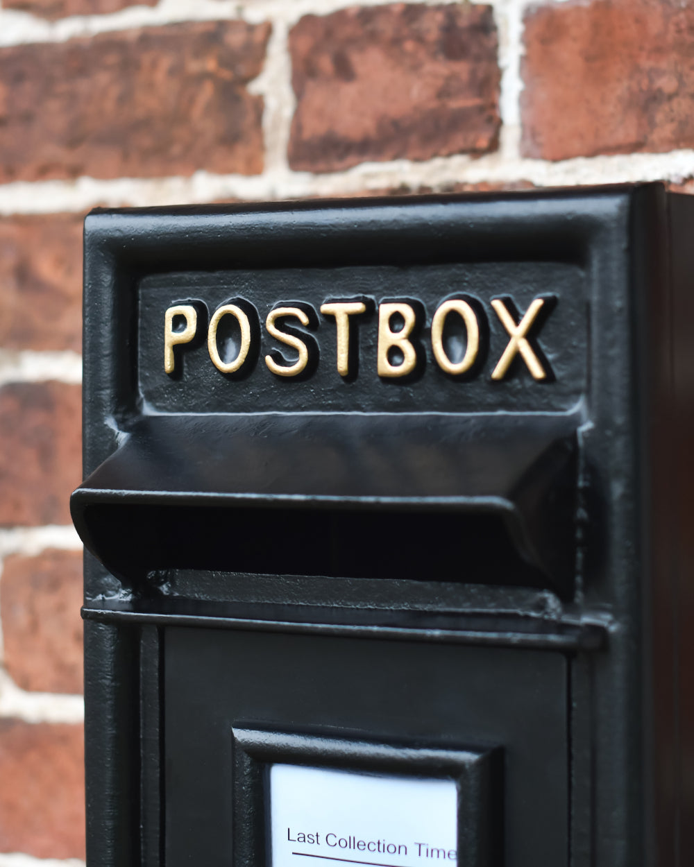 Large aperture post box 