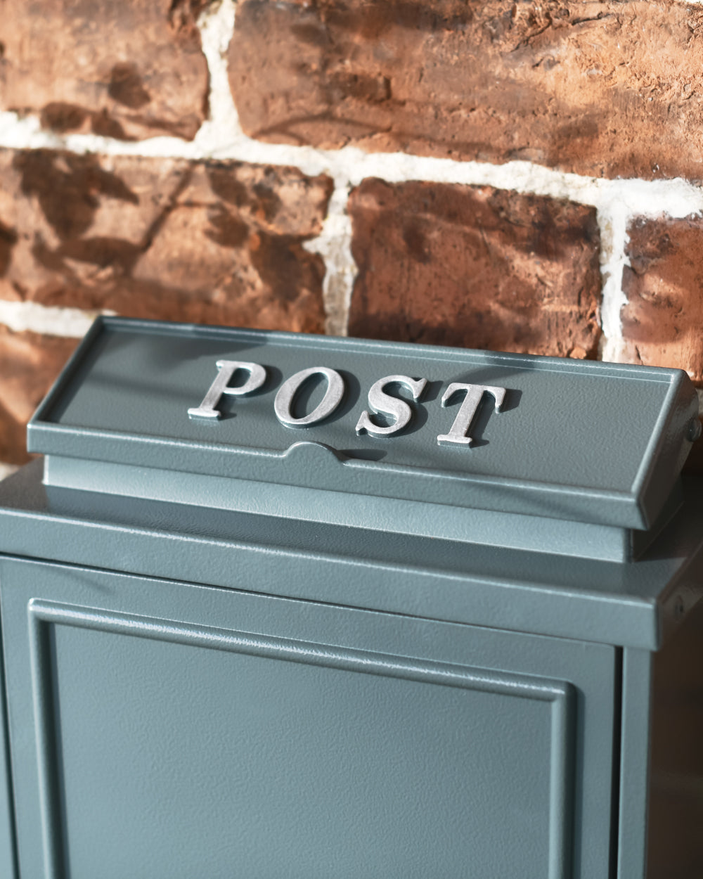 Heavy duty grey post box
