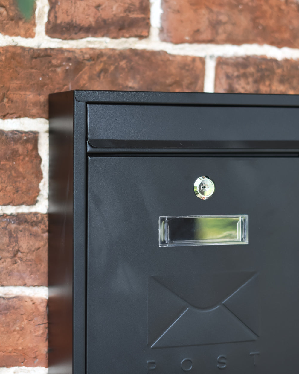 Slimline post box 