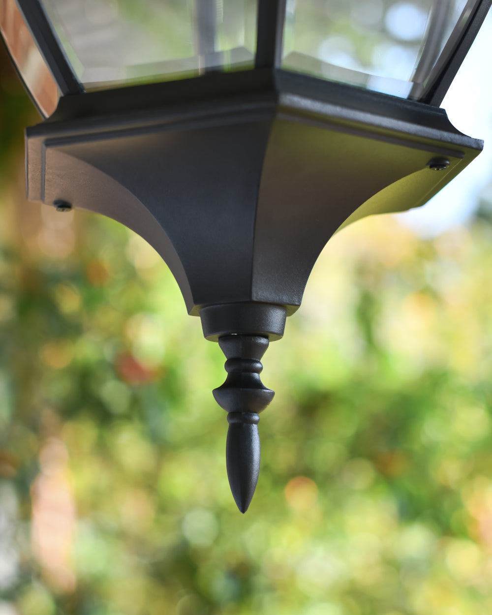 Ornate lantern base