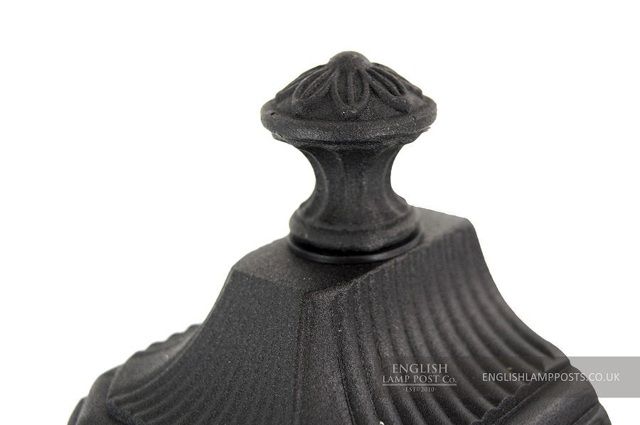 Antique Styled Flush Fitting Wall Lantern