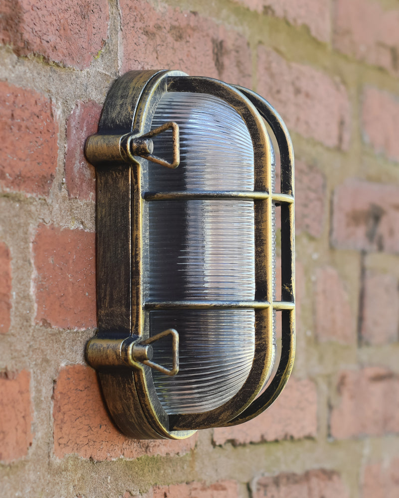 Side profile of the 'Dukenfield' Medium Nautical Inspired Wall Light 