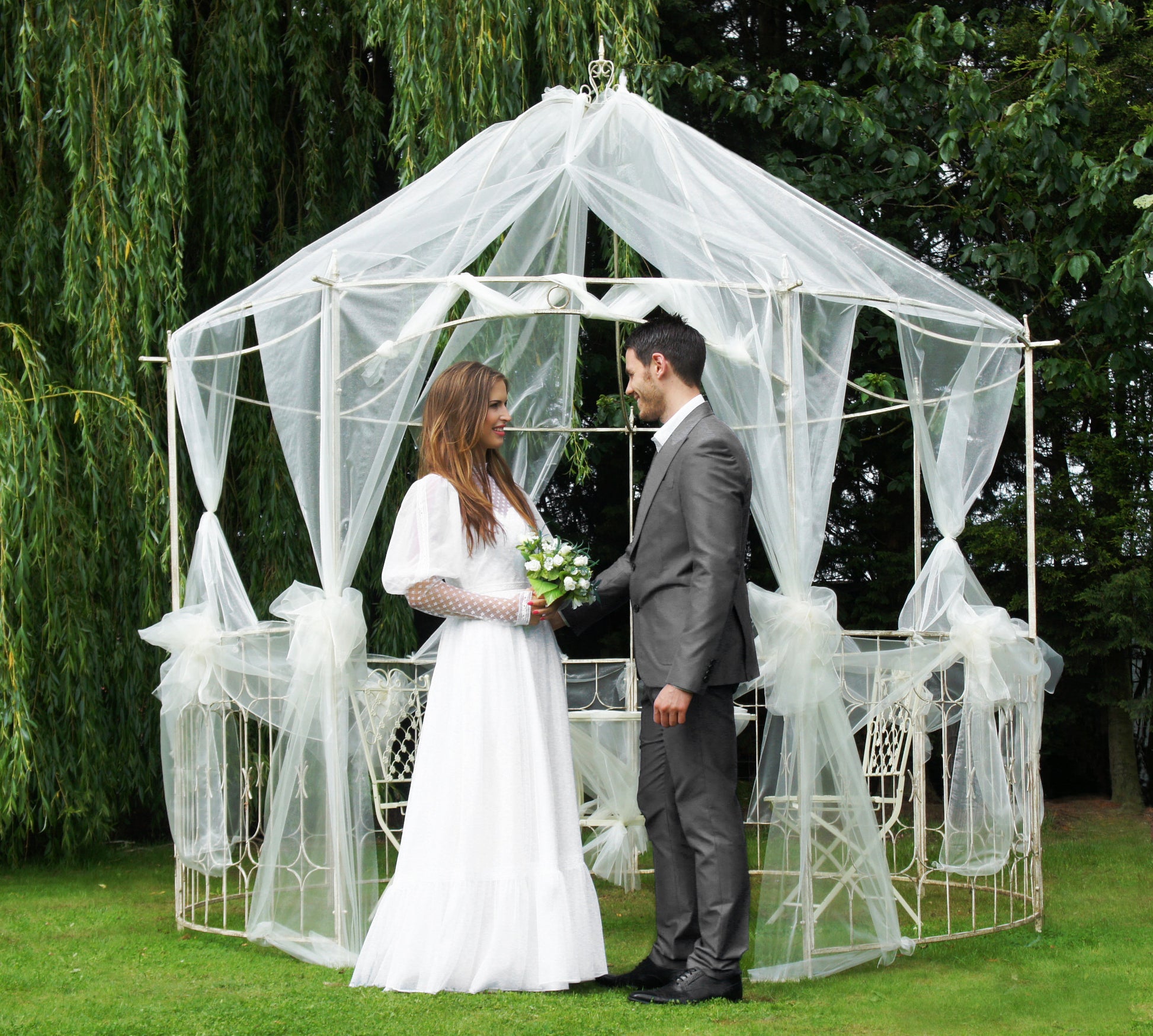 dutchess gazebo for wedding hire