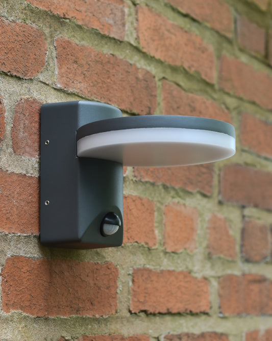 'Ednaston' Modern LED Wall Light 