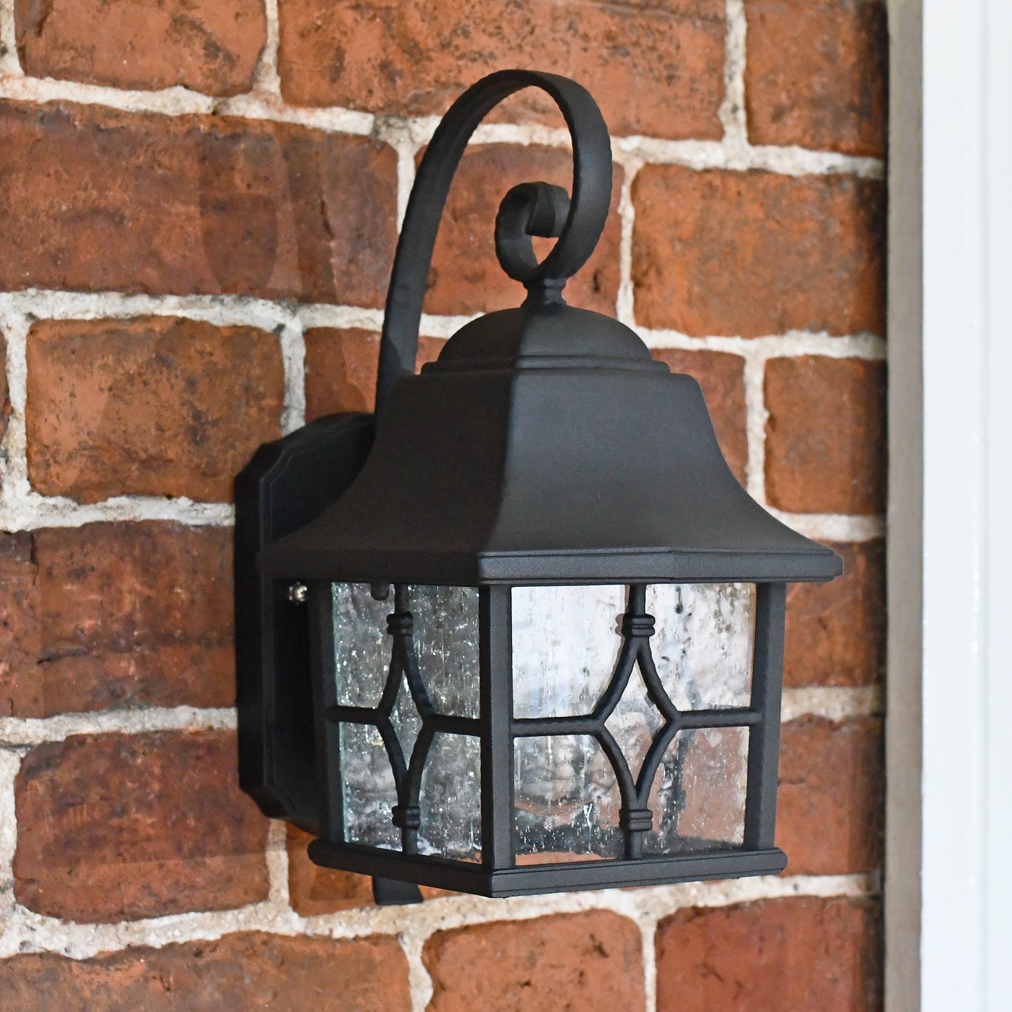 Antique Styled Coach House Porch Light