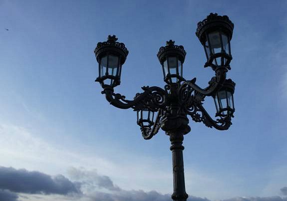Ex-Display of 'The Emperor' Multi-Headed Lamp Post