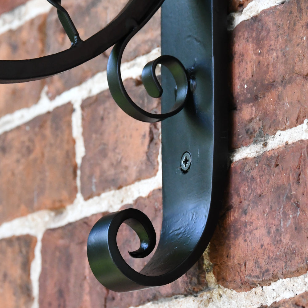 Magnified view of the coiled wall bracket