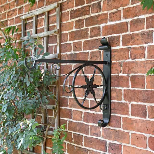 'Estrella' Star Inspired Hanging Basket Bracket - thumbnail