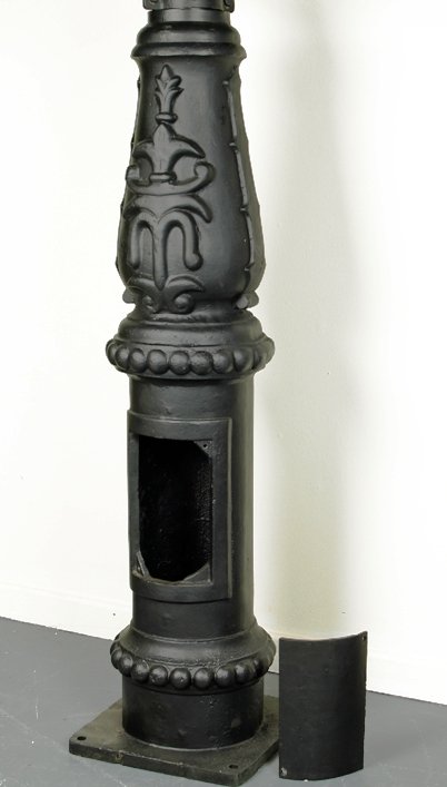 The Black 'Luxford' High Mast Lamp Post