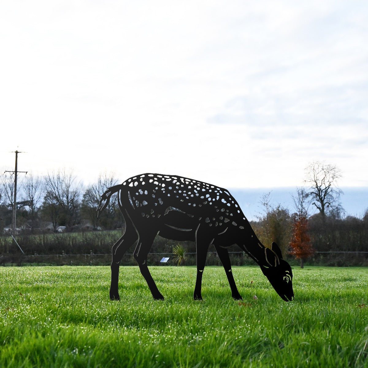Fallow Fawn Garden Sheet Steel Silhouette In Garden Setting