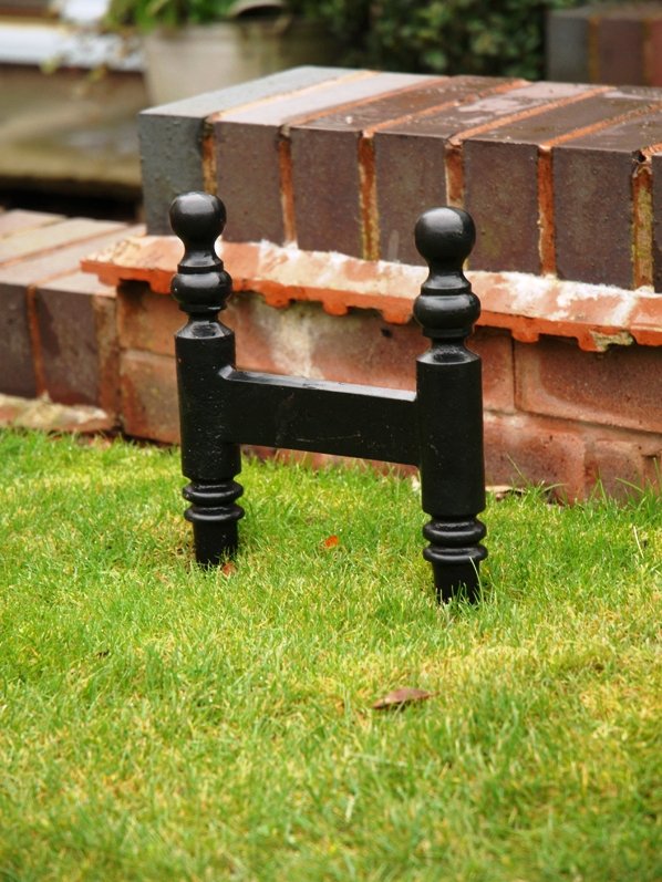 Black H-Shaped Cast Iron Spiked Boot Scraper
