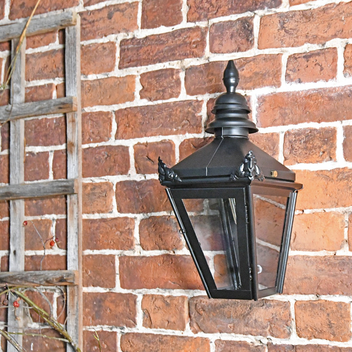 Flush Fitting Black Kensington Wall Lantern