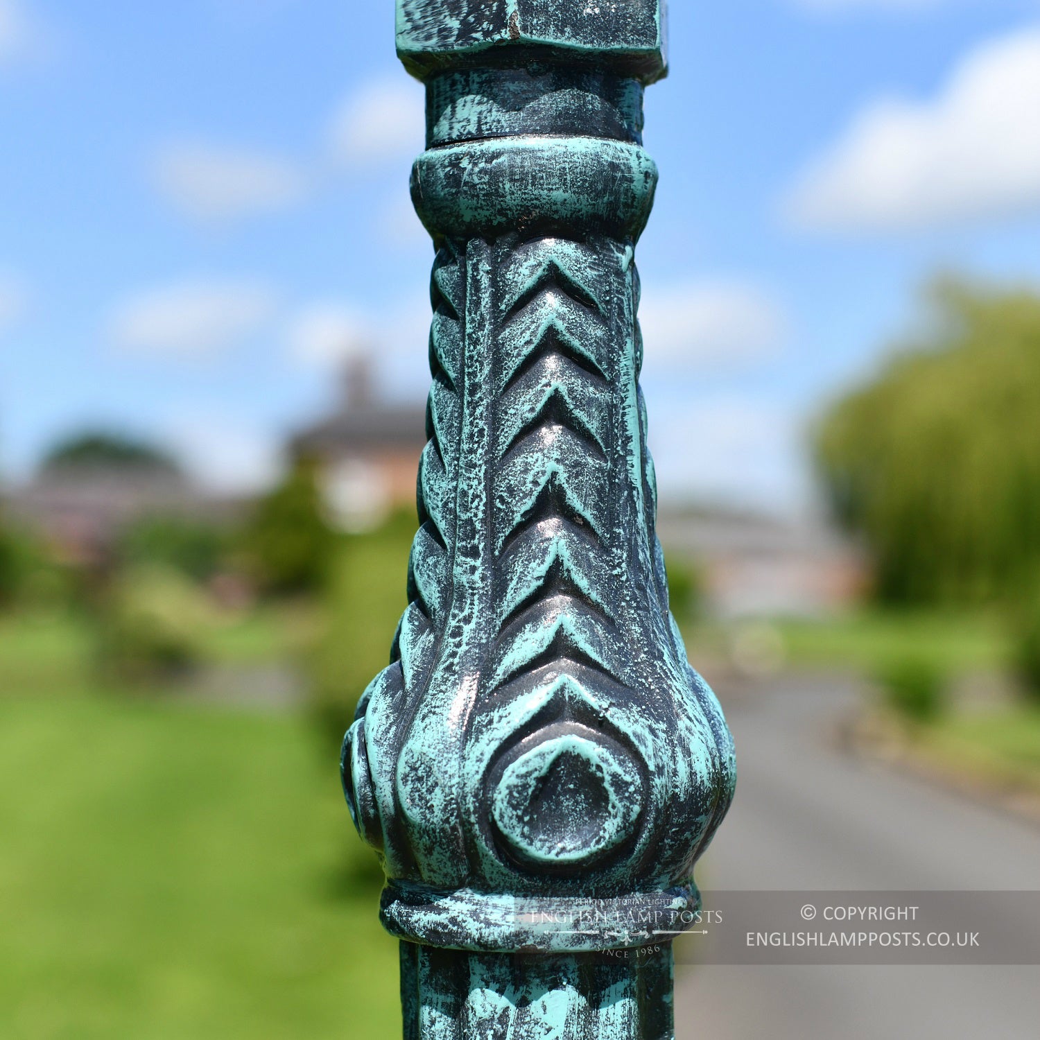 Fluted Detailing ON Antique Blue Lamp Post Column