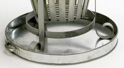 Free standing outdoor log burner