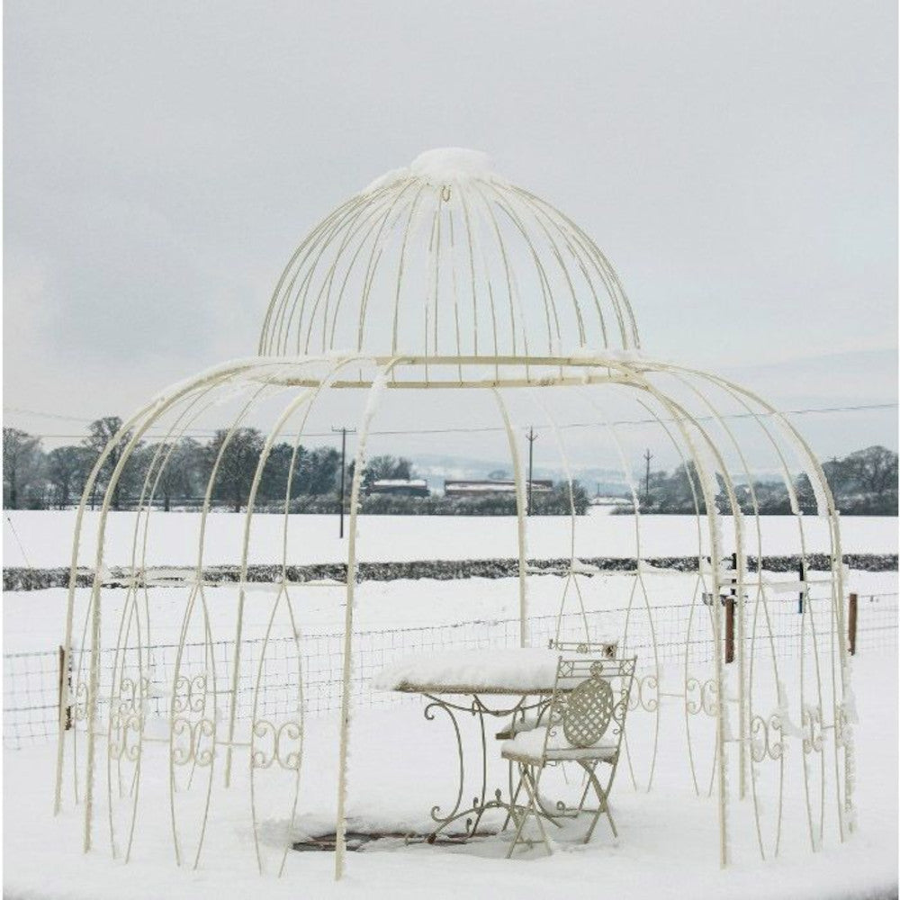'Sunningdale' Gazebo in the snow