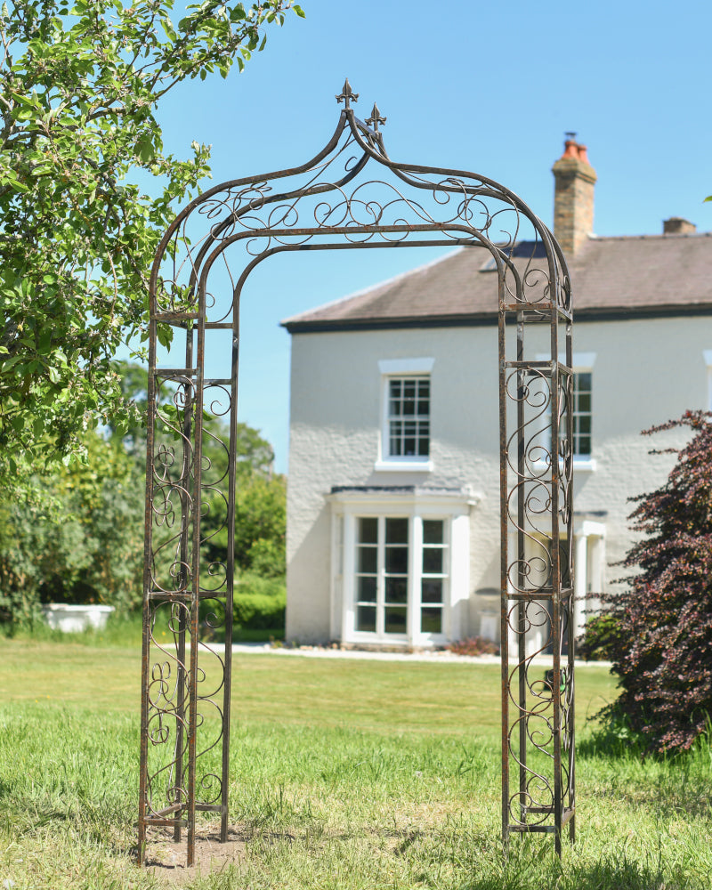 'Hampsfield' Lacquered Gothic Inspired Rose Arch
