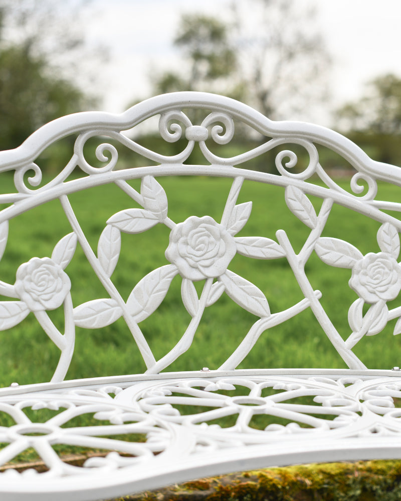 Close up of the central floral motif