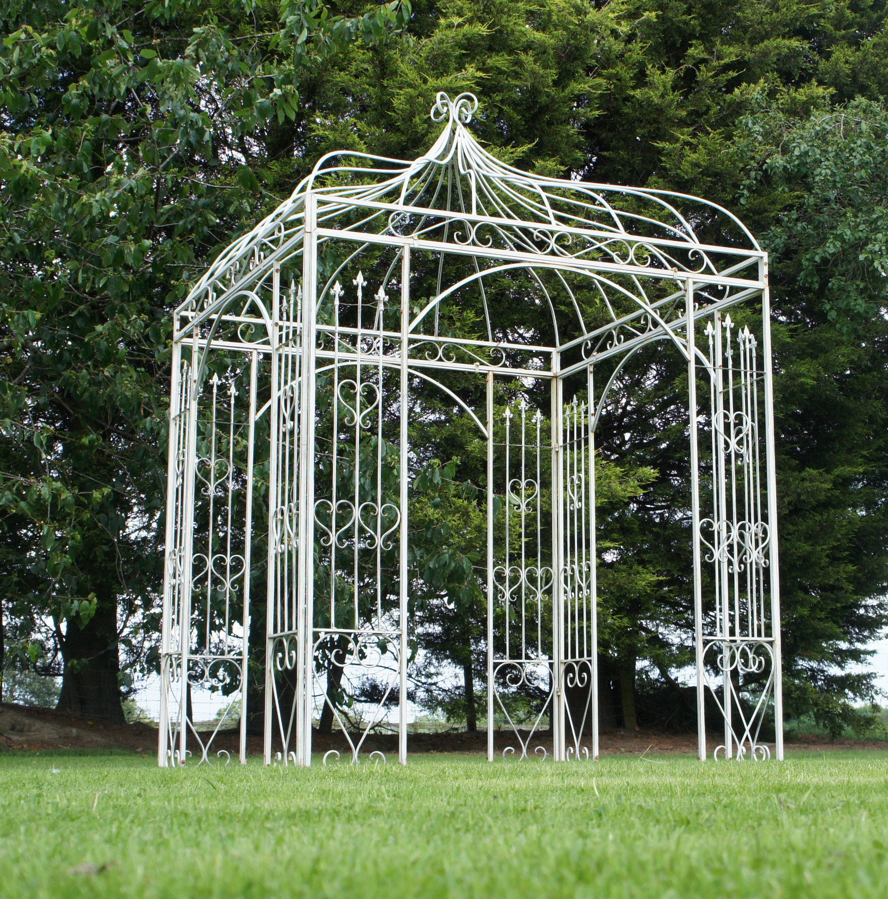 Heavy Duty gazebo in garden