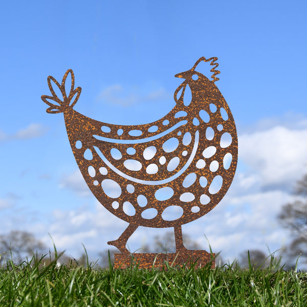 Clucking Hen Garden Sheet Steel Spike Sculpture In Rustic