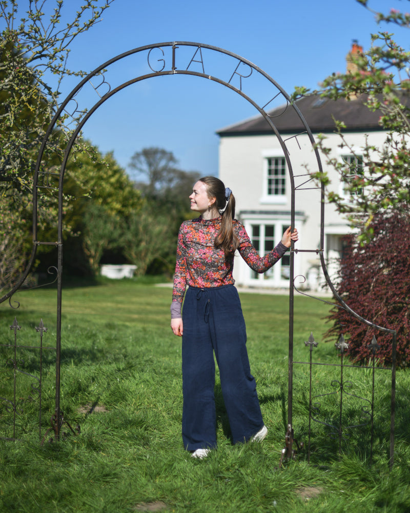 Life size scale of the 'Herb Garden' Classical Lacquered Rose Arch