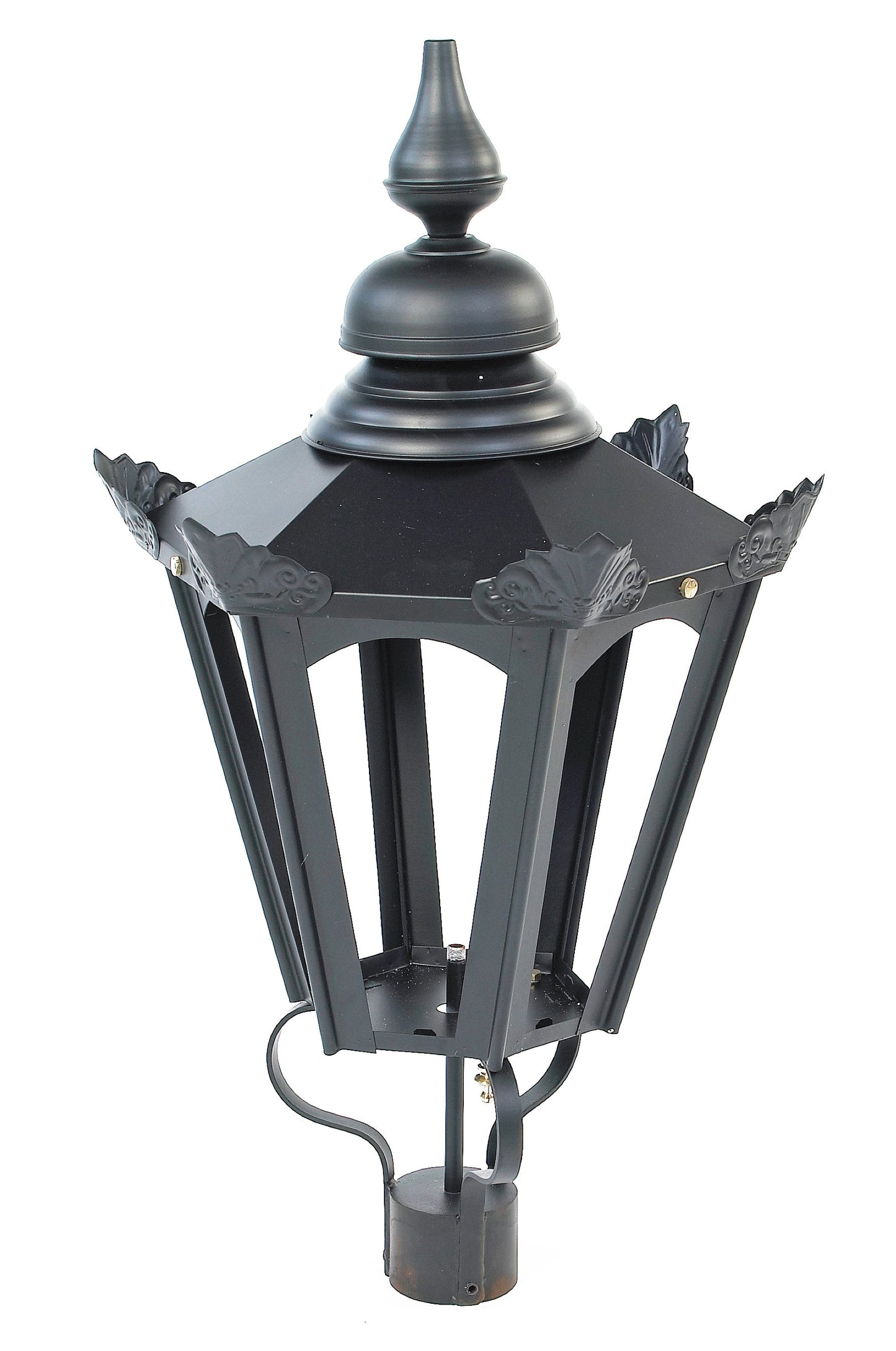 Traditional garden wall light lantern