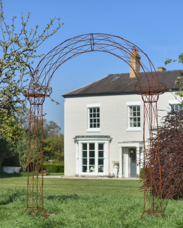 'Hockenhull' Wired Steel Rustic Rose Arch