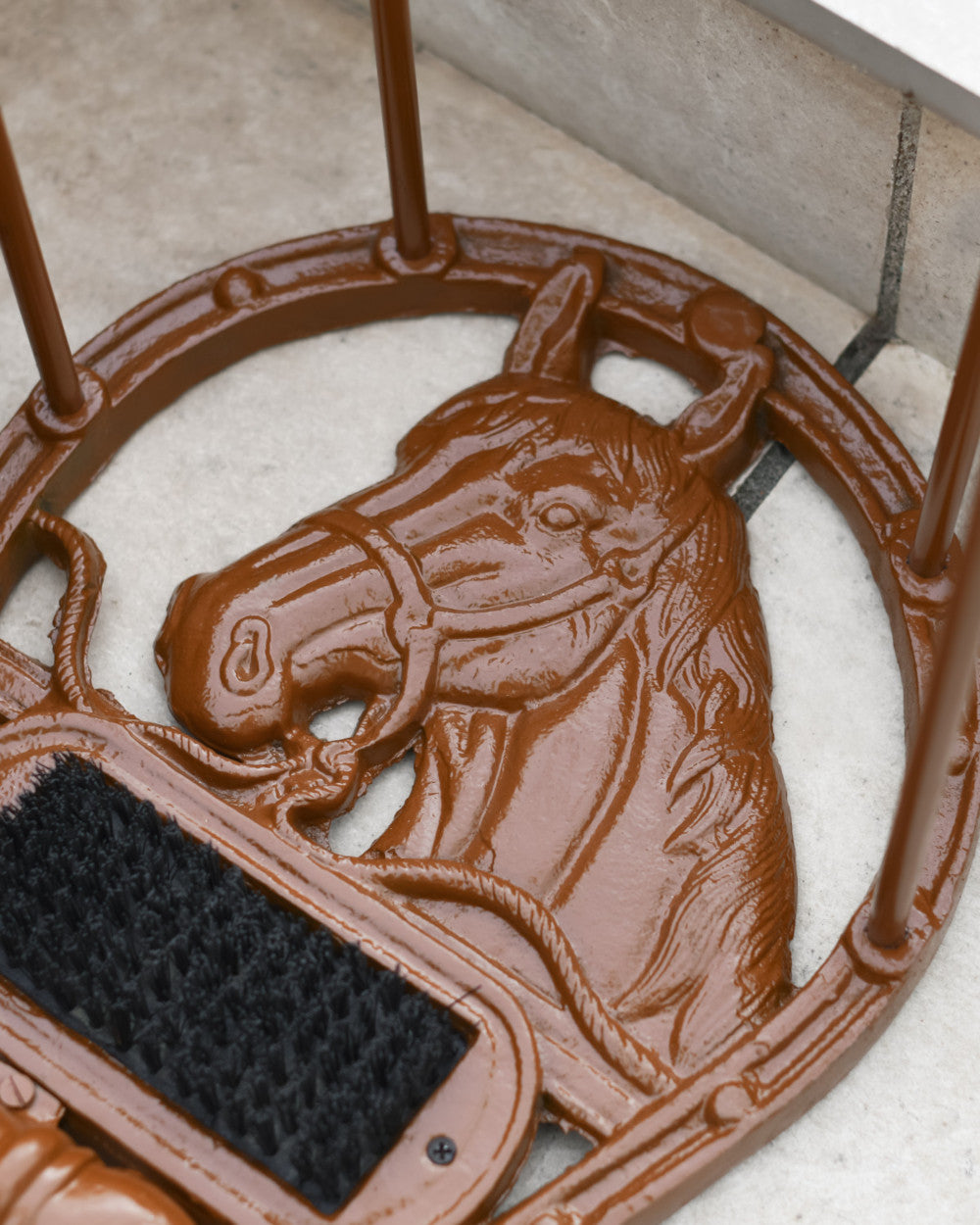 Embossed horse design boot cleaner 