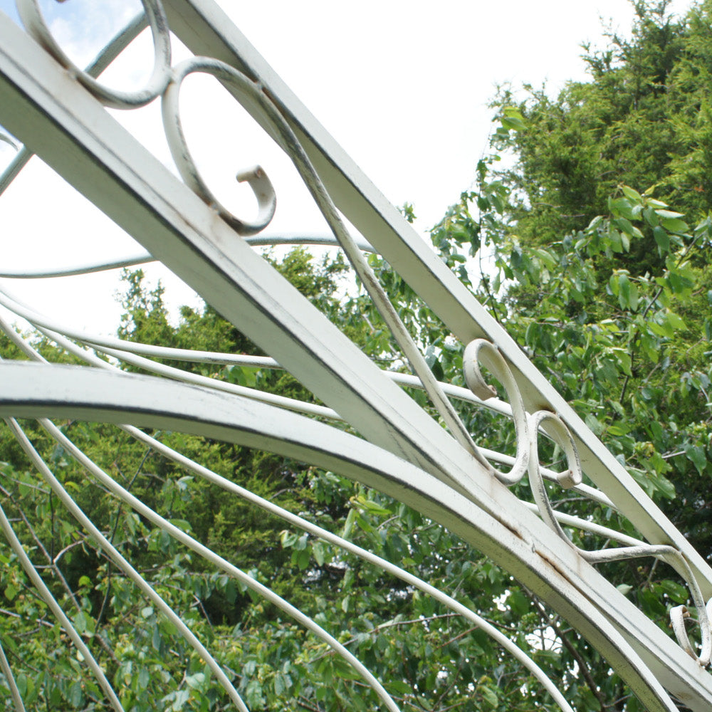 Close up of the scrollwork on the top of the gazebo 