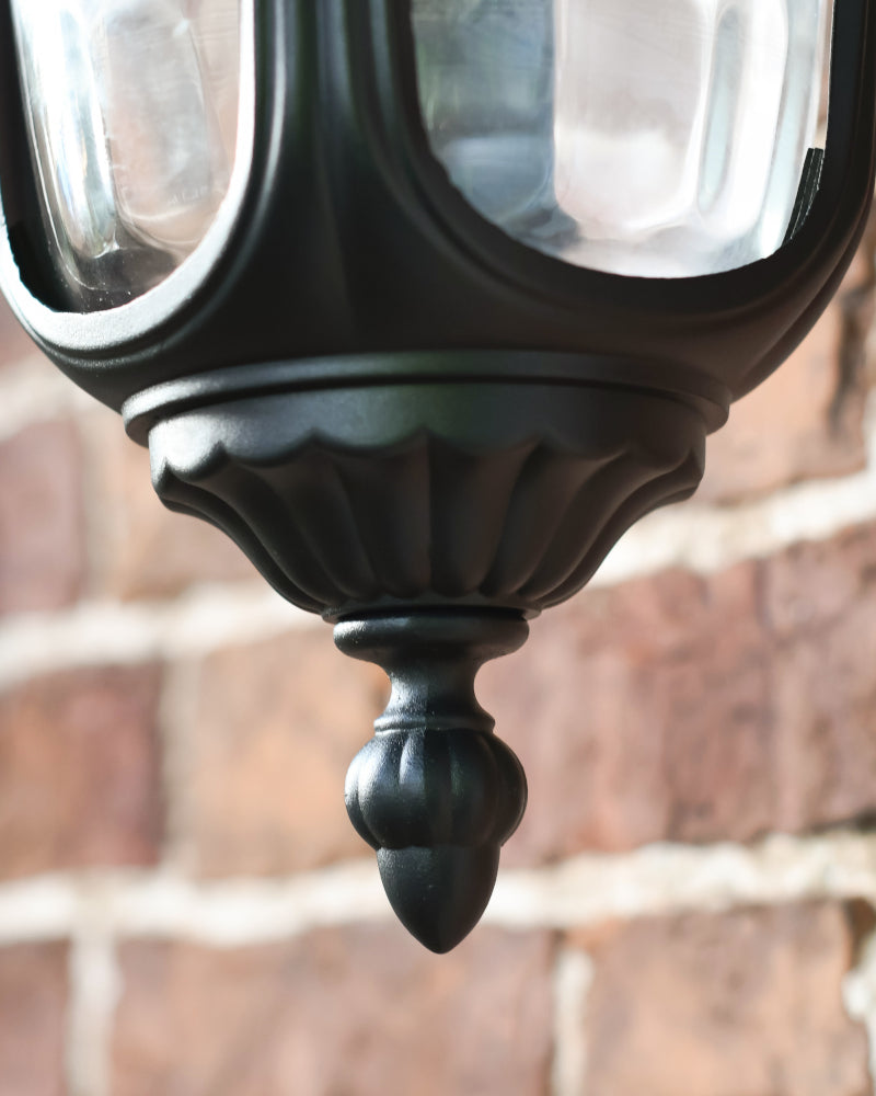 View of the bottom finial 